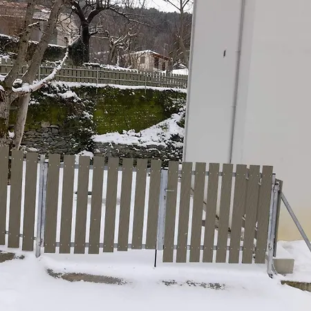 Eva I Appartamento Nedousa